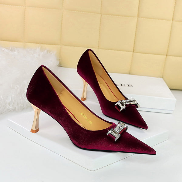 Banquet women&#039;s shoes high heels Xi Shi suede shallow pointed rhinestone buckle metal decorative high-heeled shoes