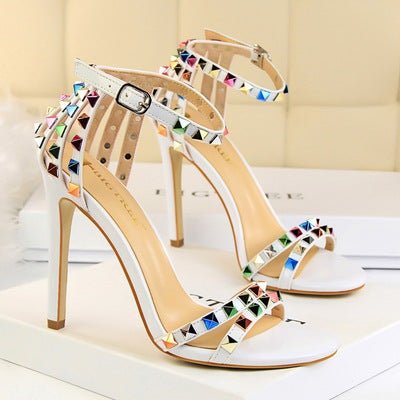 Colorful rivet decoration, high heel rivet shoes, rivet sandals, thin high heels, exposed toe heel height 10cm