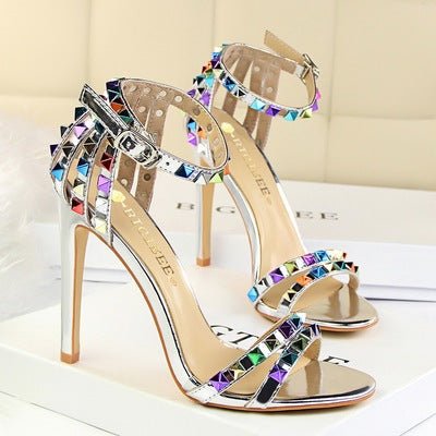 Colorful rivet decoration, high heel rivet shoes, rivet sandals, thin high heels, exposed toe heel height 10cm